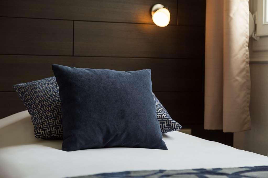 The Originals City, Hotel Du Chateau, Pontivy Bilik gambar