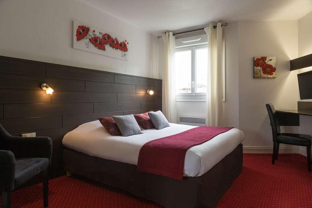 The Originals City, Hotel Du Chateau, Pontivy Bilik gambar