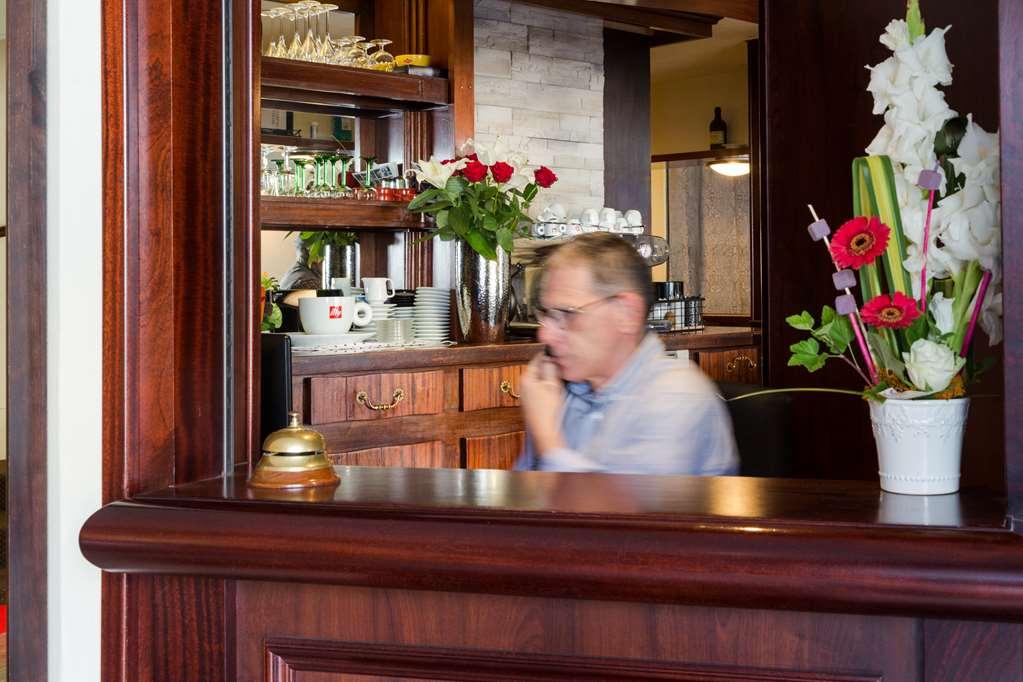 The Originals City, Hotel Du Chateau, Pontivy Luaran gambar