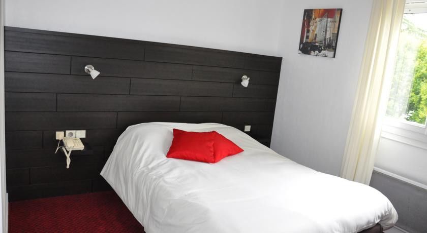 The Originals City, Hotel Du Chateau, Pontivy Luaran gambar